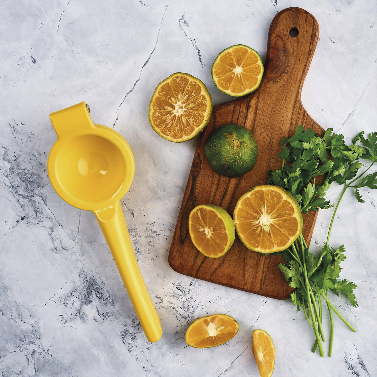 Exprimidor de Limón Manual Aluminio Fundido Amarillo