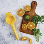 Exprimidor de Limón Manual Aluminio Fundido Amarillo